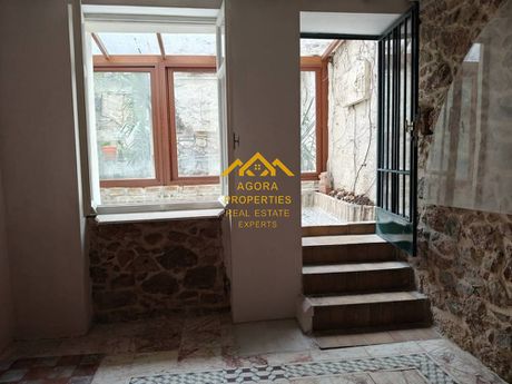 Office 110sqm for rent-Kipseli » Fokionos Negri