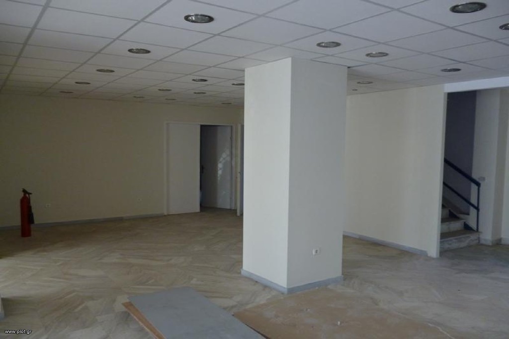 Κατάστημα 536 τ.μ. πρός πώληση, Θεσσαλονίκη - Κέντρο, Λιμάνι
