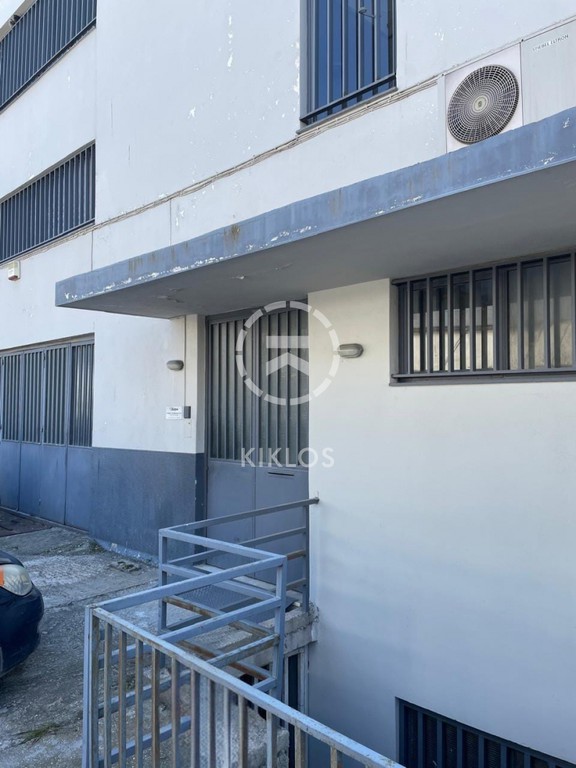 Επιχειρηματικό κτίριο 802 τ.μ. πρός πώληση, Αθήνα - Δυτικά Προάστια, Περιστέρι