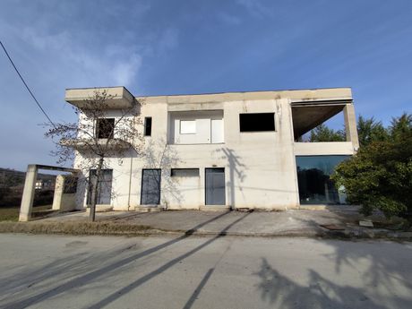Store 173sqm for sale-Trikala » Loggaki