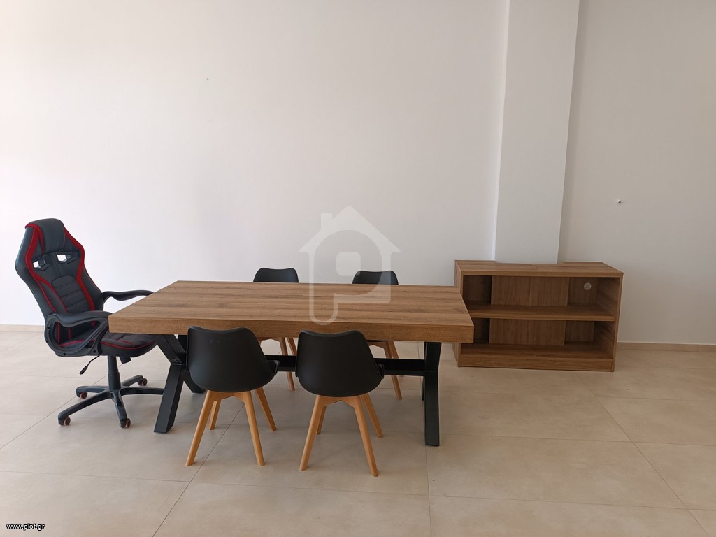 Κατάστημα 60 τ.μ. προς ενοικίαση, Άγιος Γεώργιος Παραμυθιάς
