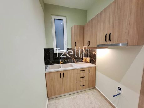 Studio 30sqm for rent-Patra » Pantokratoros
