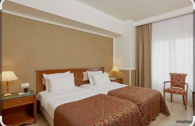 Hotel 4.500 sqm for sale, Athens - East, Nea Makri