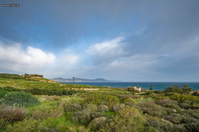 Parcel 4.000 sqm for sale, Rethymno Prefecture, Nikiforos Fokas