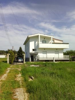Detached home 230 sqm for sale