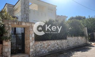 Μονοκατοικία 288 τ.μ. για πώληση