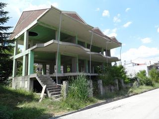 Συγκρότημα διαμερισμάτων 261 τ.μ. για πώληση