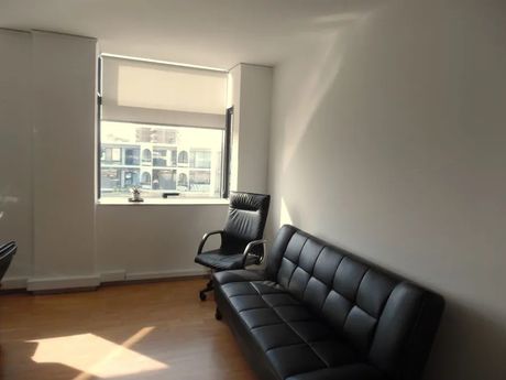 Office 87 sqm for rent