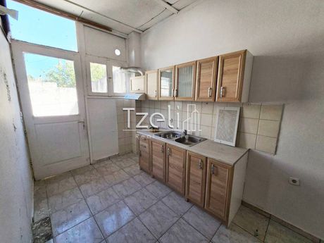 Building 400sqm for sale-Patra » Zarouchleika