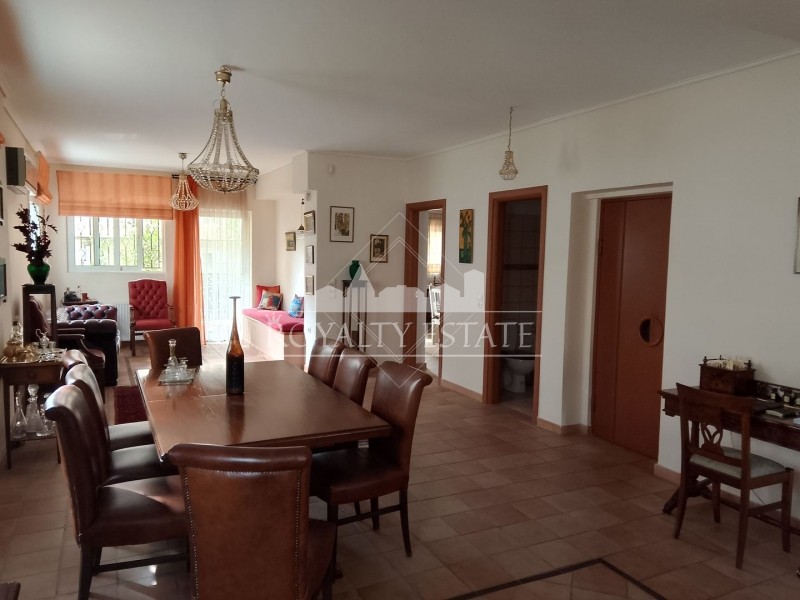 Μονοκατοικία 425 τ.μ. πρός πώληση, Αθήνα - Βόρεια Προάστια, Λυκόβρυση