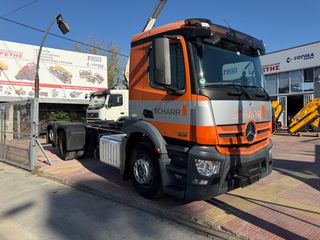 Mercedes-Benz 2015 2643-thumb-7