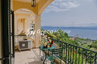 Βίλλα 450 τ.μ. για πώληση