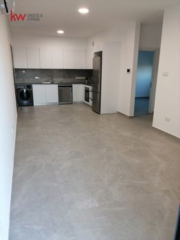 Apartment 75sqm for rent-Dromolaksia
