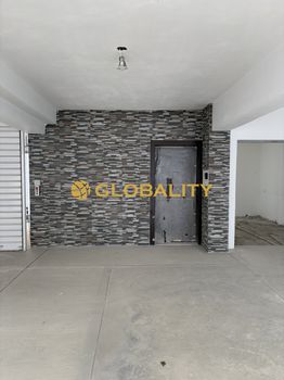 Apartment complex 66sqm for sale-Mets - Kalimarmaro