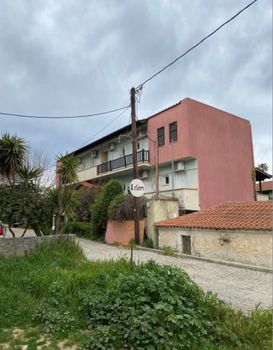 Hotel 634sqm for sale-Kassandra