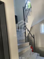 Διαμέρισμα 97 τ.μ. για πώληση, Πειραιάς, Καστέλλα-thumb-20