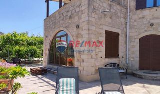 Μονοκατοικία 200 τ.μ. για πώληση