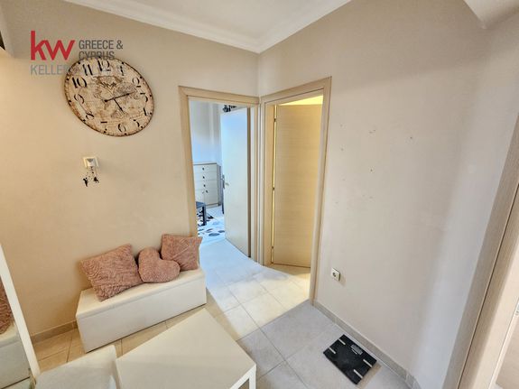Studio 45 sqm for rent, Thessaloniki - Center, Kamara