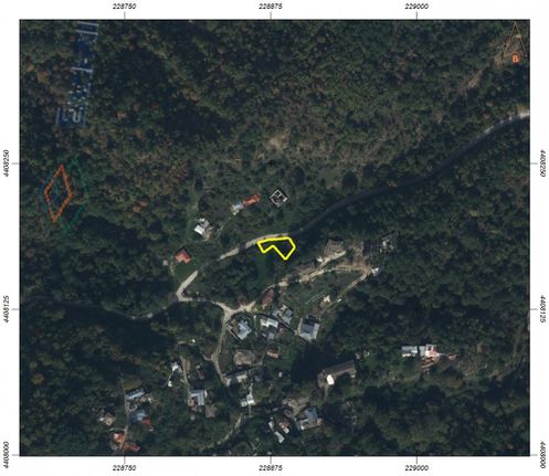 Land plot 310 sqm for sale, Ioannina Prefecture, Kentriko Zagori
