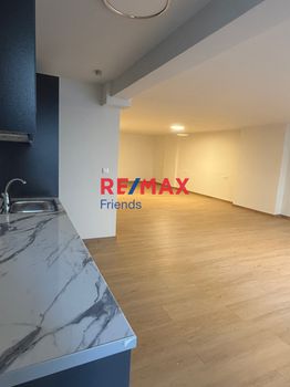Apartment complex 700sqm for sale-Ampelokipoi - Pentagon
