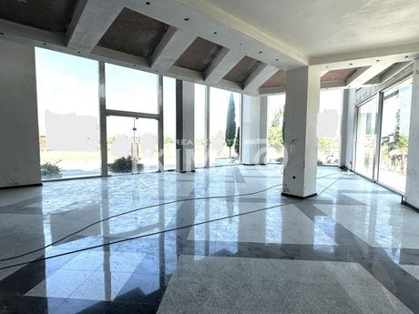 Store 825sqm for rent-Charilaou