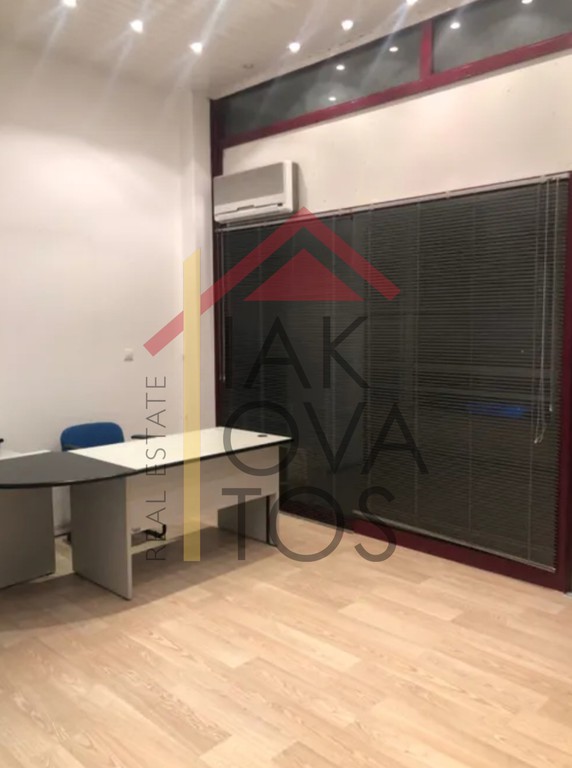 Γραφείο 21 τ.μ. πρός ενοικίαση, Αθήνα - Νότια Προάστια, Γλυφάδα