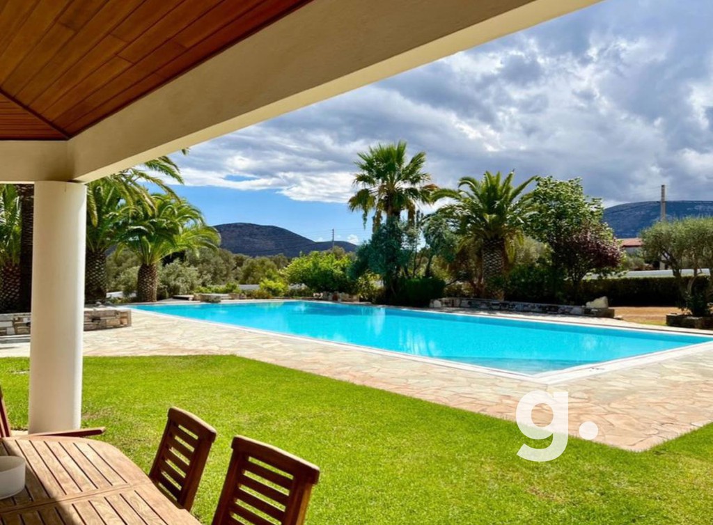 Μονοκατοικία 300 τ.μ. προς πώληση, Μαρκόπουλο