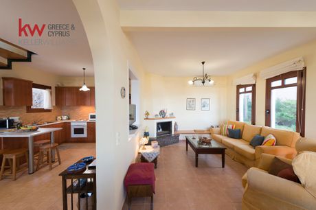 Apartment complex 700sqm for sale-Vamos