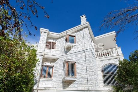 Βίλλα 896τ.μ. για ενοικίαση-Άγιος στέφανος