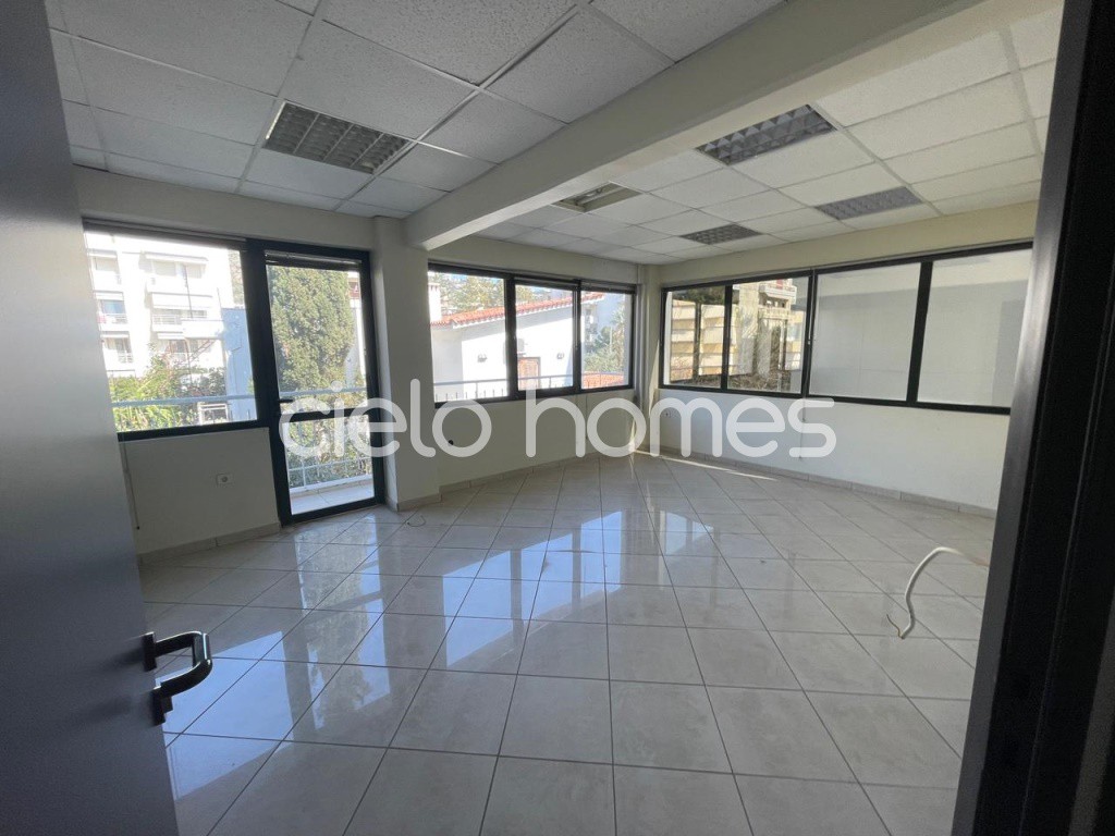 Γραφείο 180 τ.μ. πρός ενοικίαση, Αθήνα - Νότια Προάστια, Γλυφάδα