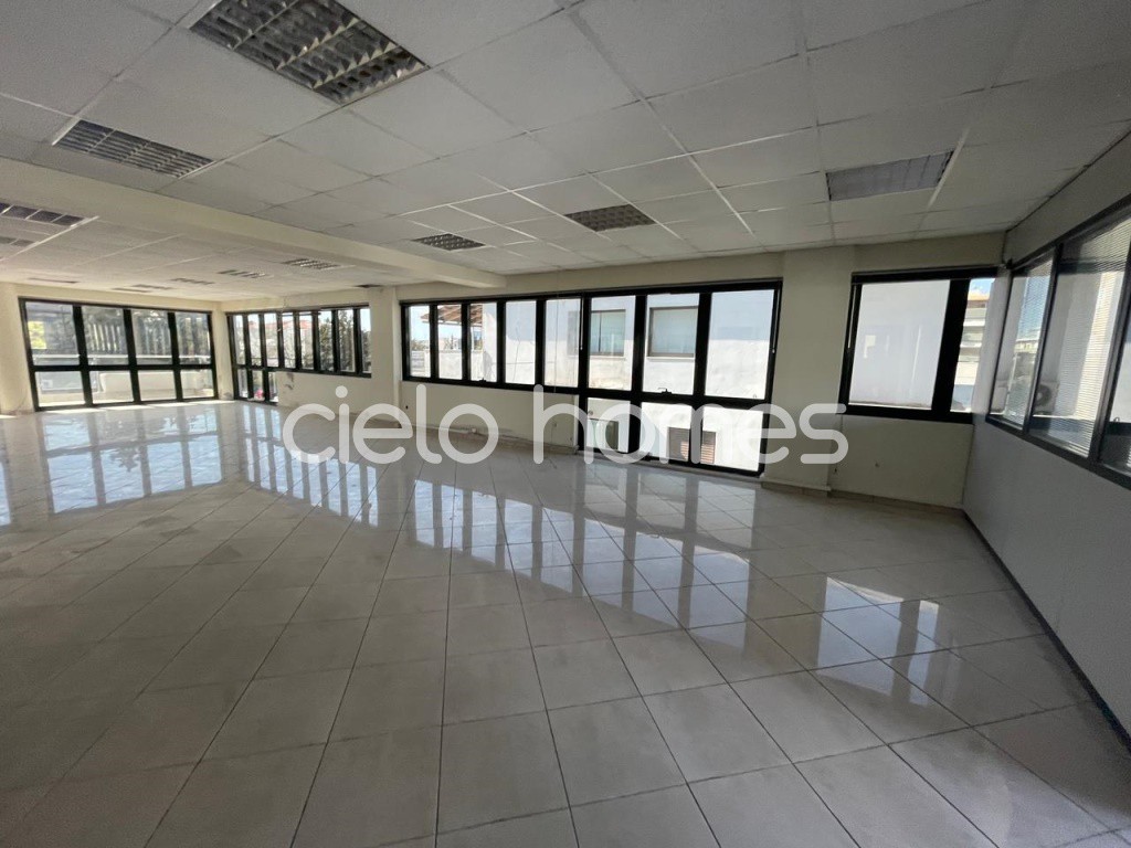 Γραφείο 180 τ.μ. πρός ενοικίαση, Αθήνα - Νότια Προάστια, Γλυφάδα