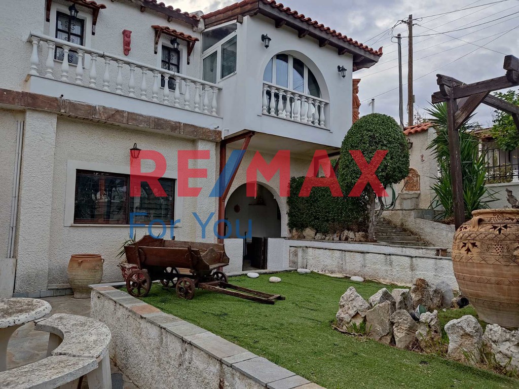Μονοκατοικία 262 τ.μ. πρός πώληση, Αθήνα - Ανατολικά Προάστια, Σπάτα