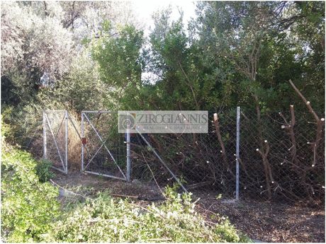 Οικόπεδο 900τ.μ. για πώληση-Σπάτα