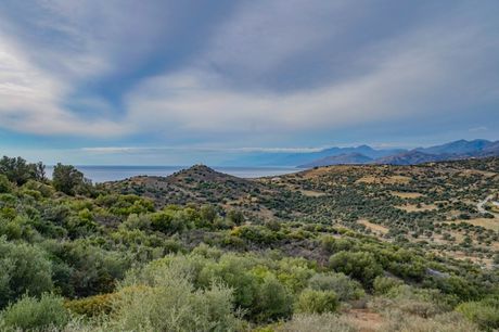 Parcel 2.600sqm for sale-Lampi » Triopetra