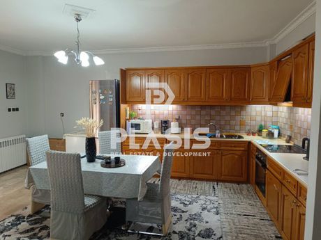 Διαμέρισμα 110τ.μ. για πώληση-Πετρούπολη