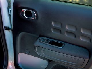 Citroen C3 2017 Shine 115hp-thumb-23