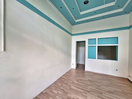 Store 78sqm for sale-Cholargos