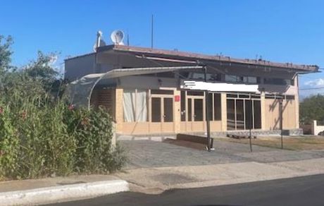 Business bulding 200sqm for sale-Neo Sidirochori
