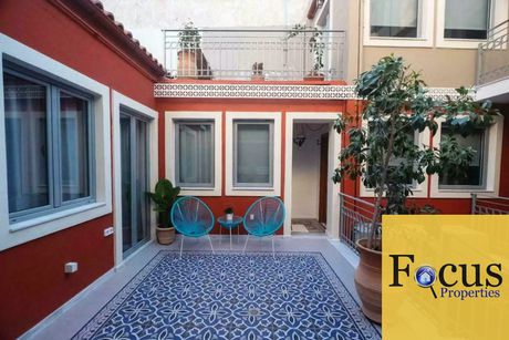 Hotel 264sqm for sale-Historic Center