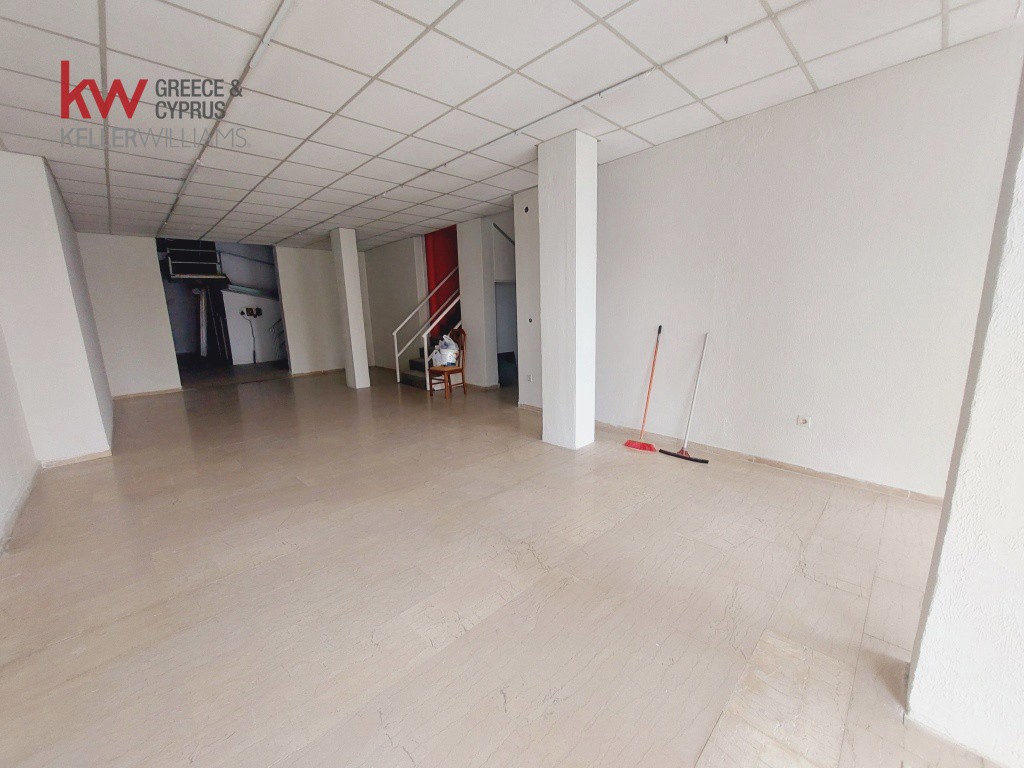 Κατάστημα 287 τ.μ. προς ενοικίαση, Συκιές