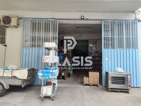 Επιχειρηματικό κτίριο 523τ.μ. για πώληση-Άγιοι ανάργυροι
