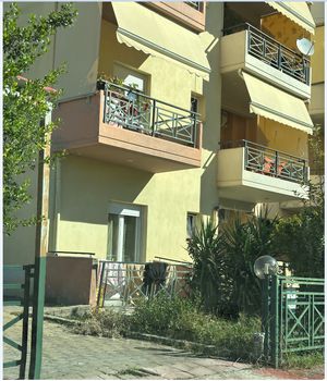 Apartment 69sqm for sale-Larisa