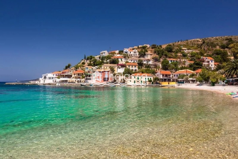 Οικόπεδο 5.000 τ.μ. προς πώληση, Έρισος