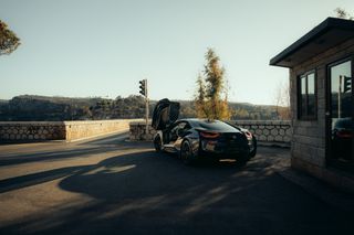 Bmw i8 2016-thumb-17