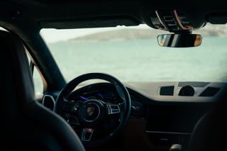 Porsche Cayenne 2021 COUPE TURBO S-thumb-12