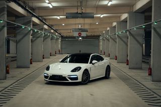 Porsche Panamera 2020 TURBO S-thumb-6