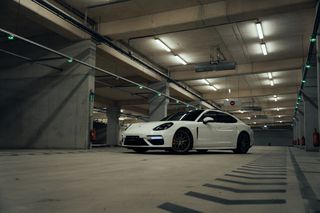 Porsche Panamera 2020 TURBO S-thumb-7