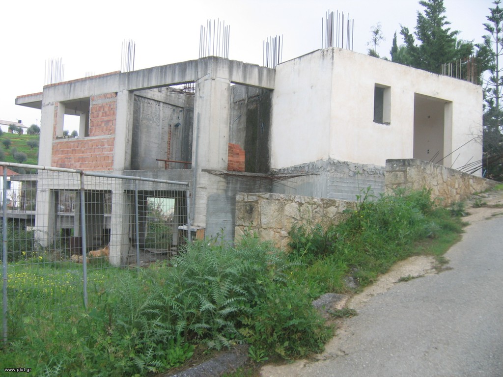 Μονοκατοικία 238 τ.μ. προς πώληση, Βαρύπετρο