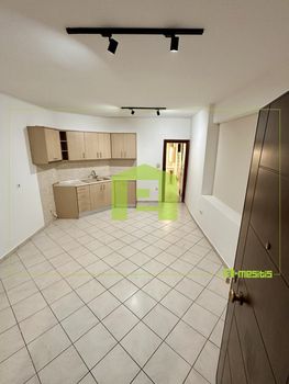 Studio 35sqm for rent-Xirokrini