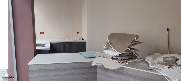 Store 134 sqm for rent, Thessaloniki - Suburbs, Evosmos